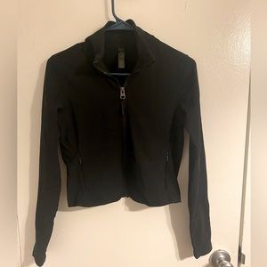 Cropped zip athletic top